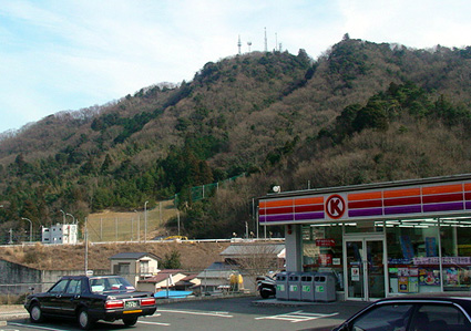 R2004N